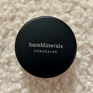 bareMinerals Concealer in Bisque